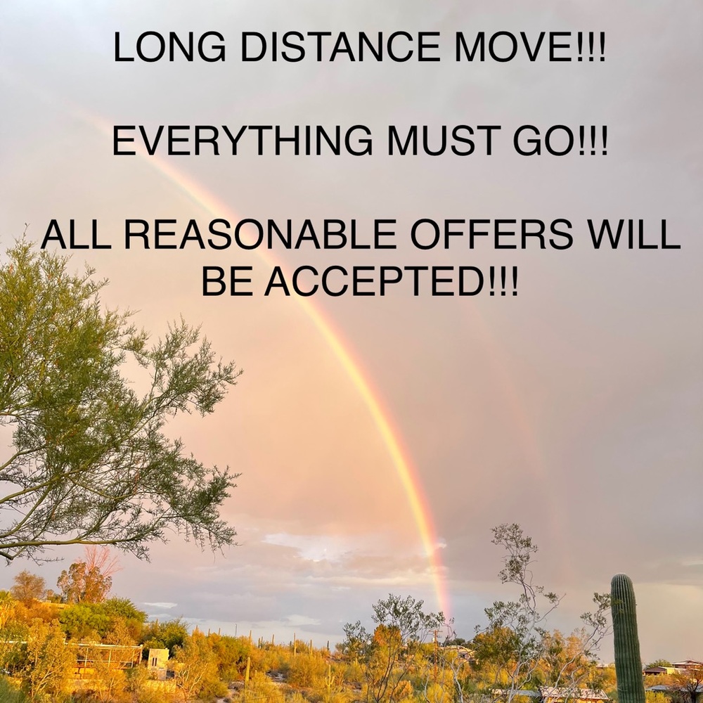 Everything in my closet 😁